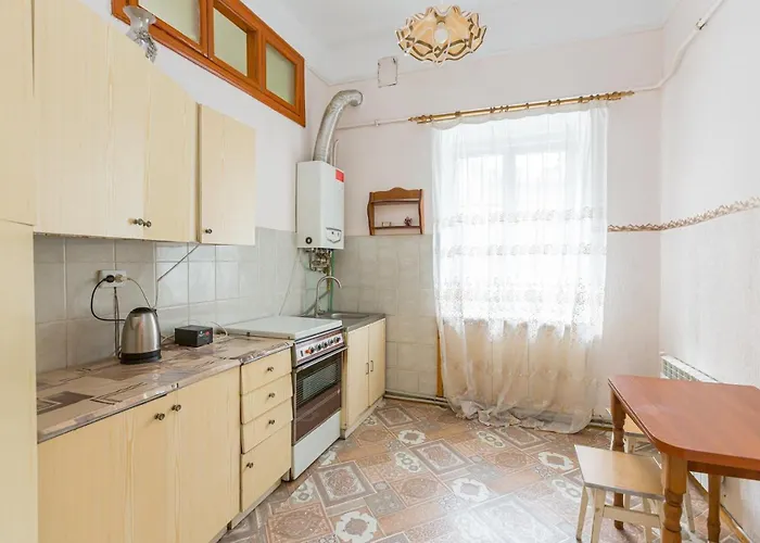 подобово у львові на вулиці щепкіна 5 Apartamento