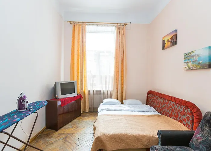 подобово у львові на вулиці щепкіна 5 * Lviv